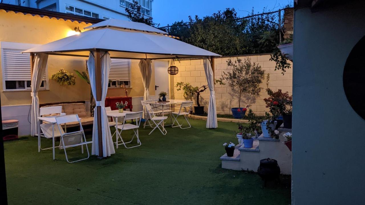 Sleeping Sarria Hotel Exterior foto